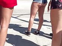 White girls going to lollapalooza 2019 in booty shorts 