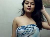 IndianGirl remove clothes in front of web cam for boyfriend 