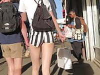 Candid sexy coed sexy ass in micro-shorts