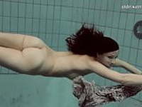 Loris Licicia super hot underwater swimming naked