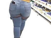 Thick Round Ass Ebony in jeans showing ass (2)