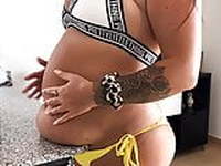 GS BBW Eating With Jiggling And Belly Play