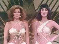 Cher & Raquel Welch - Im a Woman