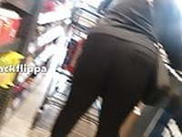 donkey booty milf in sweats with wedgie