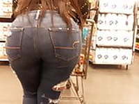 Donk So Damn Round In Dem Jeans My My My!!!