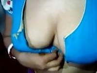 Indian Aunty Showing Boobs